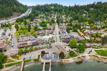 6560 Nelson Ave