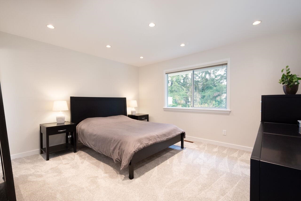 1716 Cascade Court