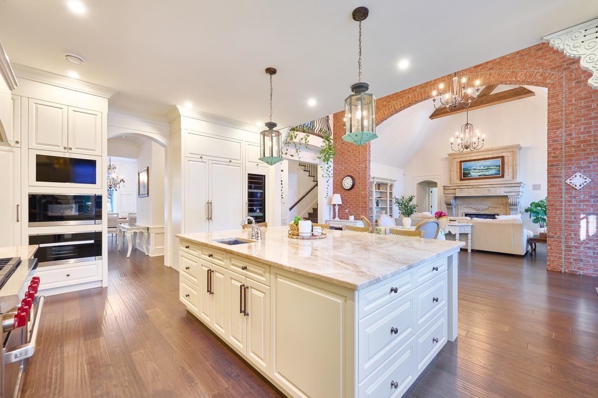 2534 Cedar Drive