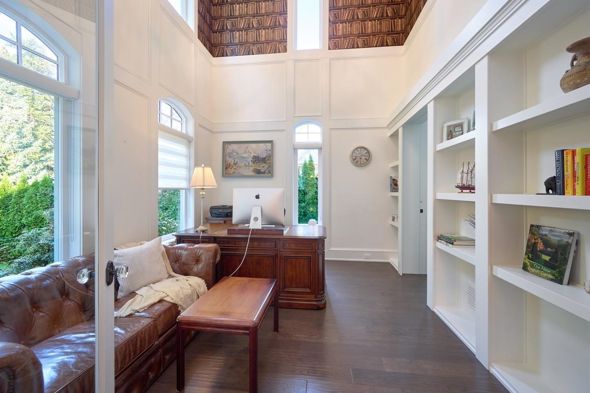 2534 Cedar Drive