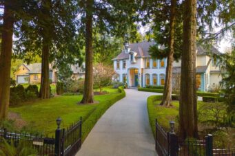 2534 Cedar Drive