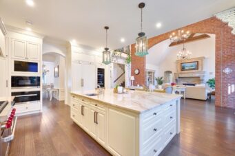 2534 Cedar Drive