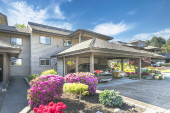836 Roche Point Dr